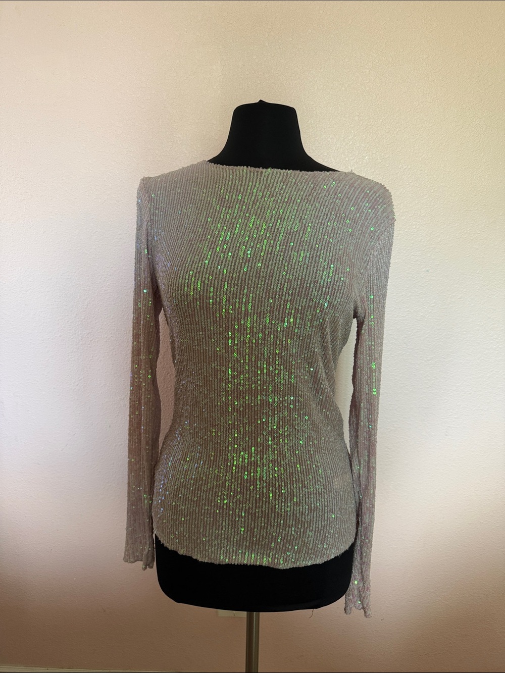 Women's Long Sleeve Sequin Knit Top - Silver